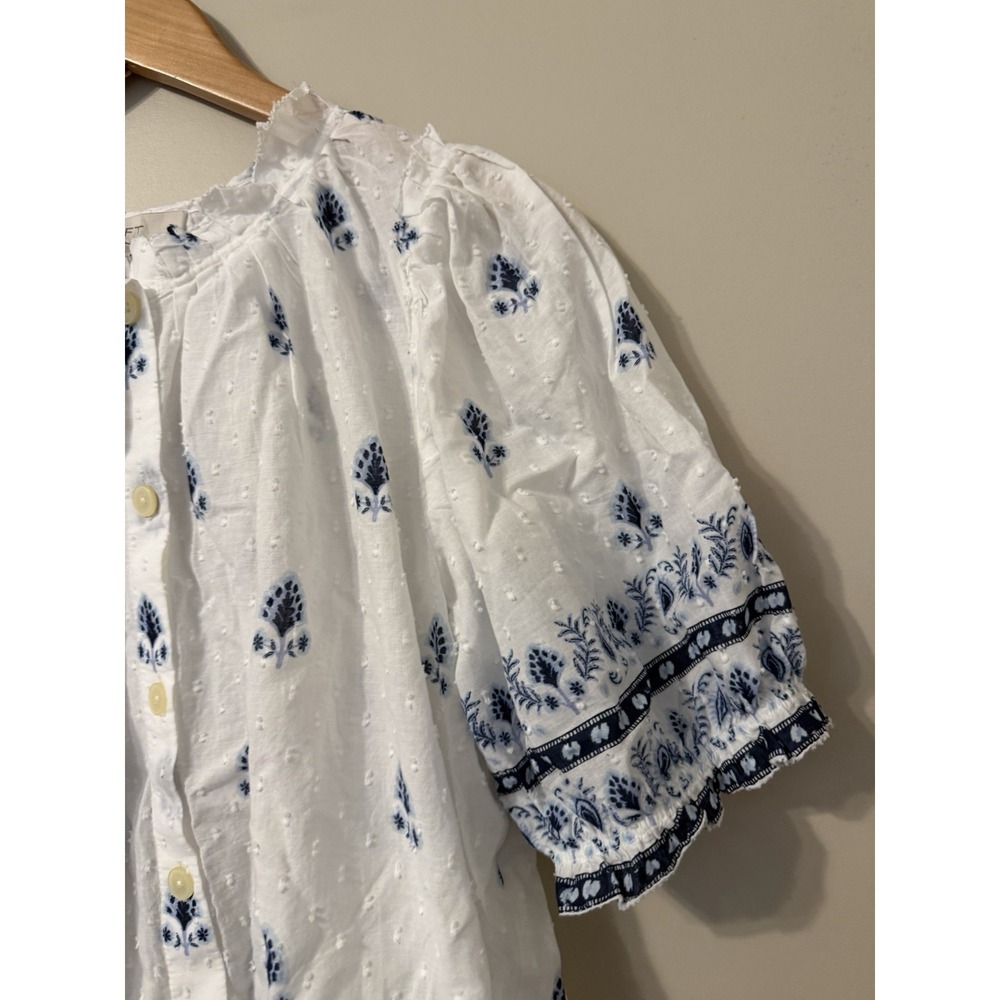 NWT LOFT Border Floral Clip Pleated Puff Sleeve Blouse Size Medium with Buttons - Picture 3 of 10